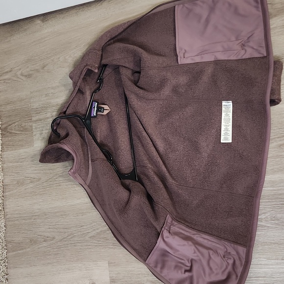 Patagonia Maroon Full-Zip Jacket - Picture 3 of 3